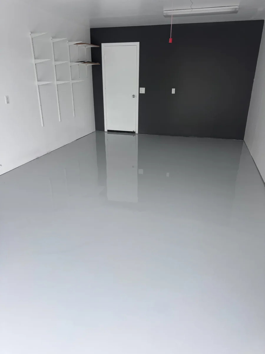 Light gray solid-color floor coating